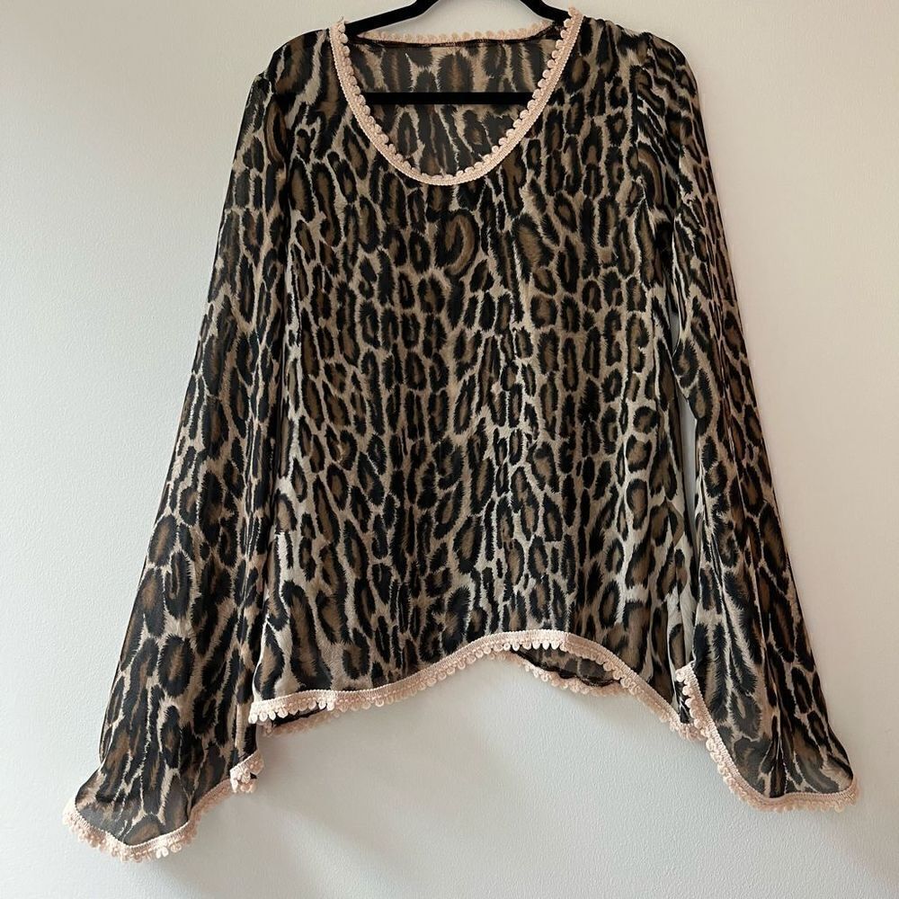 Leopard Boho Sheer Flare Sleeve Flowy Blouse Large